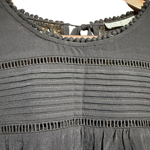 Daniel Rainn Black lace short sleeve blouse - small - Picture 3 of 6